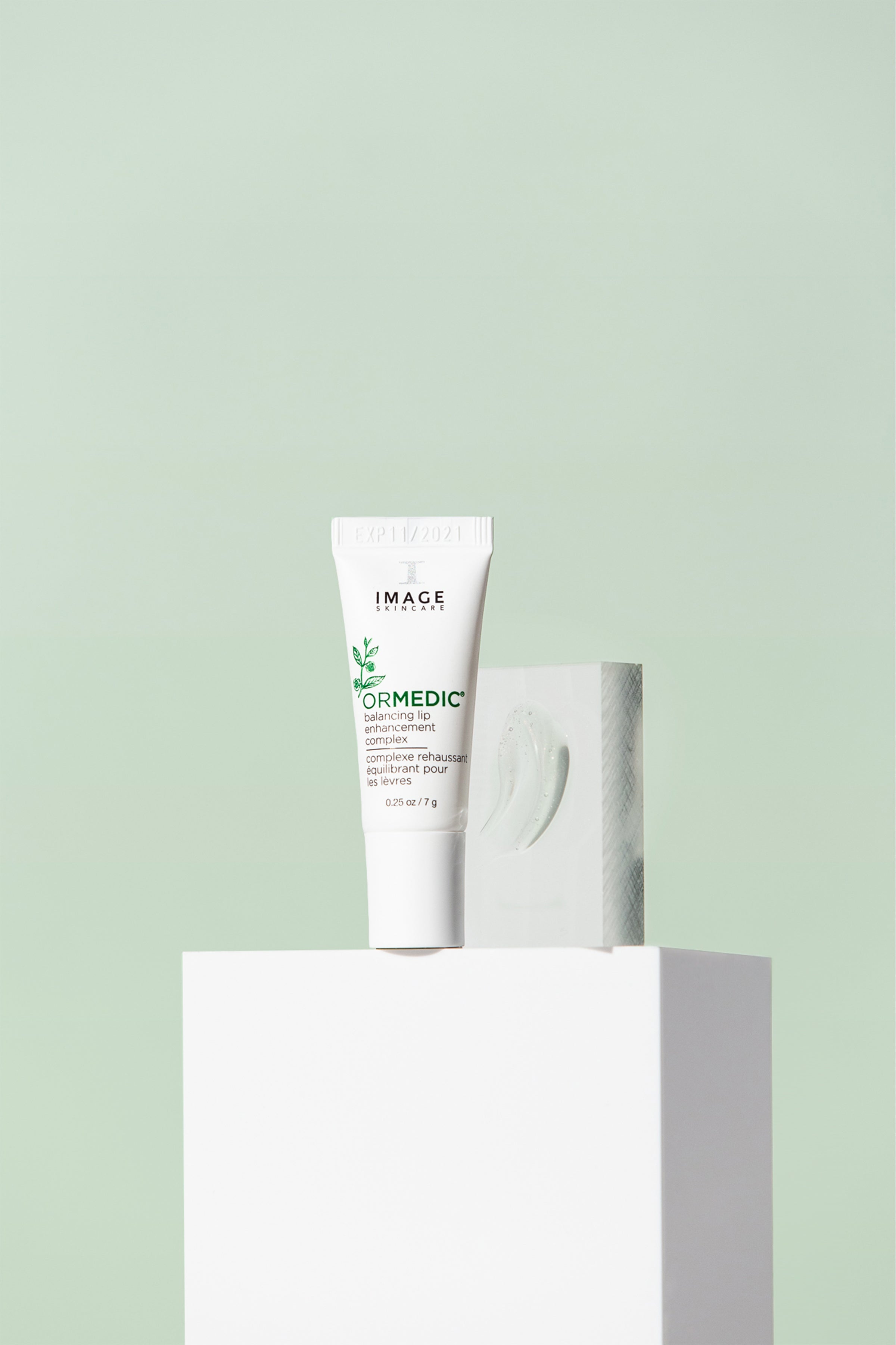 Balancing Lip Enhancement Complex